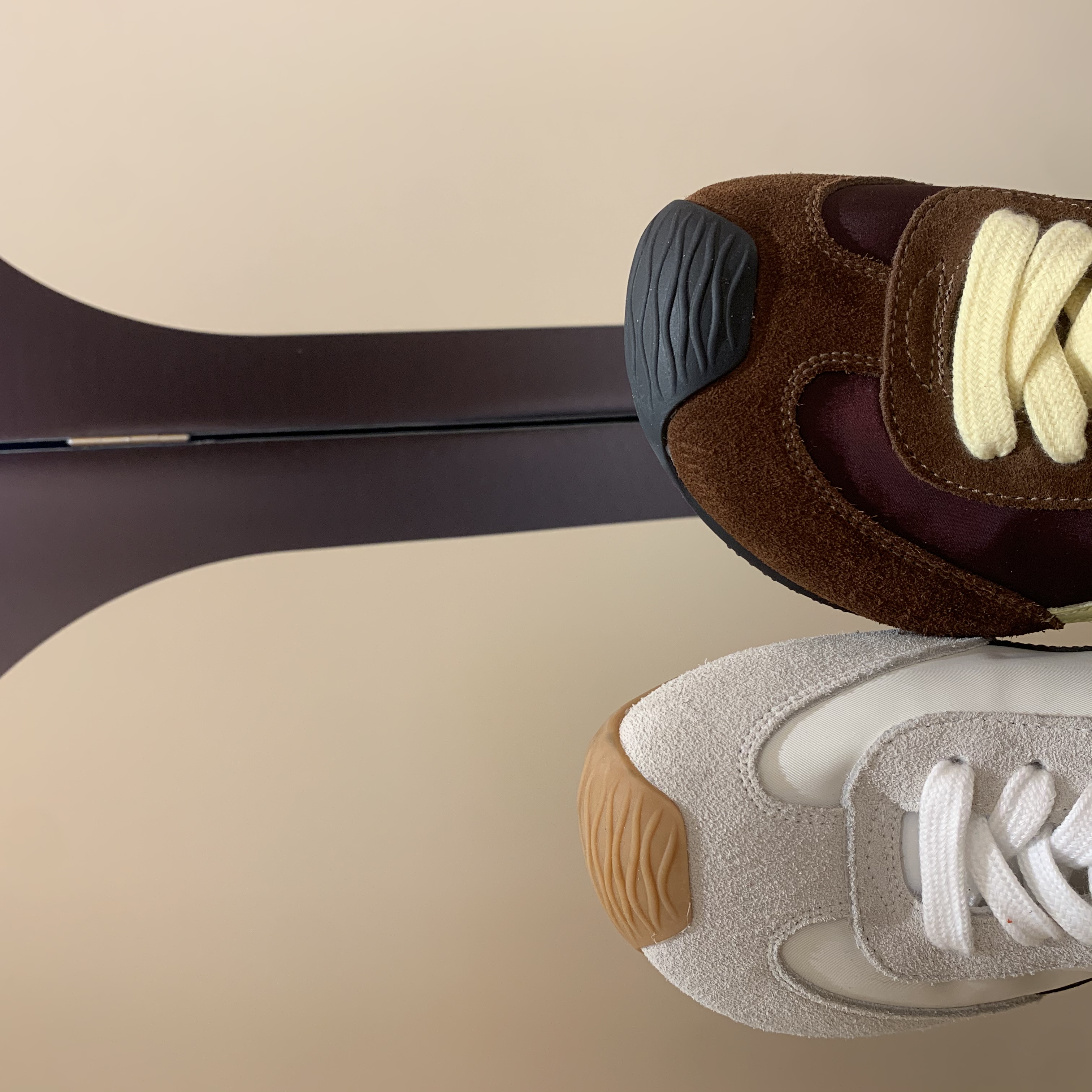 罗女孩～25新款ins软底复古百搭阿甘芭蕾德训鞋女潮鞋