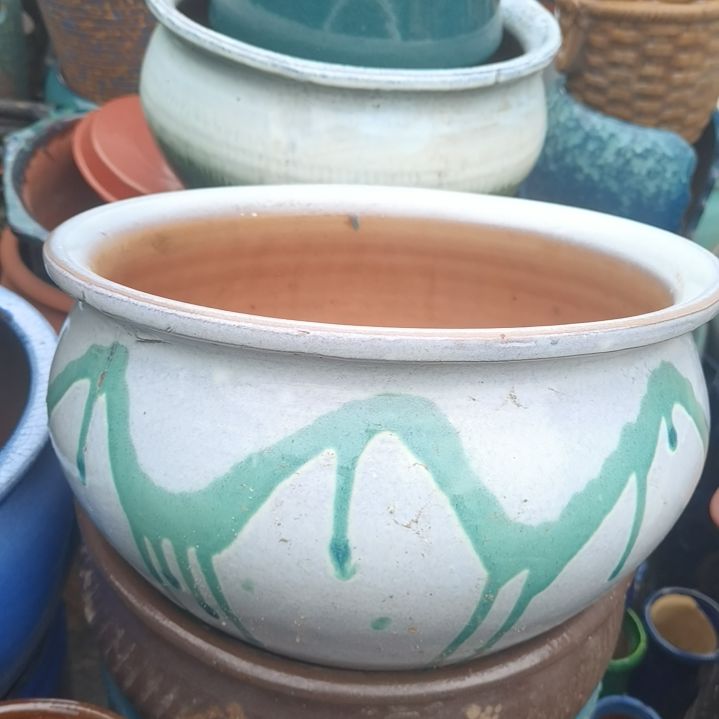 口30高18瑕疵一个盆子