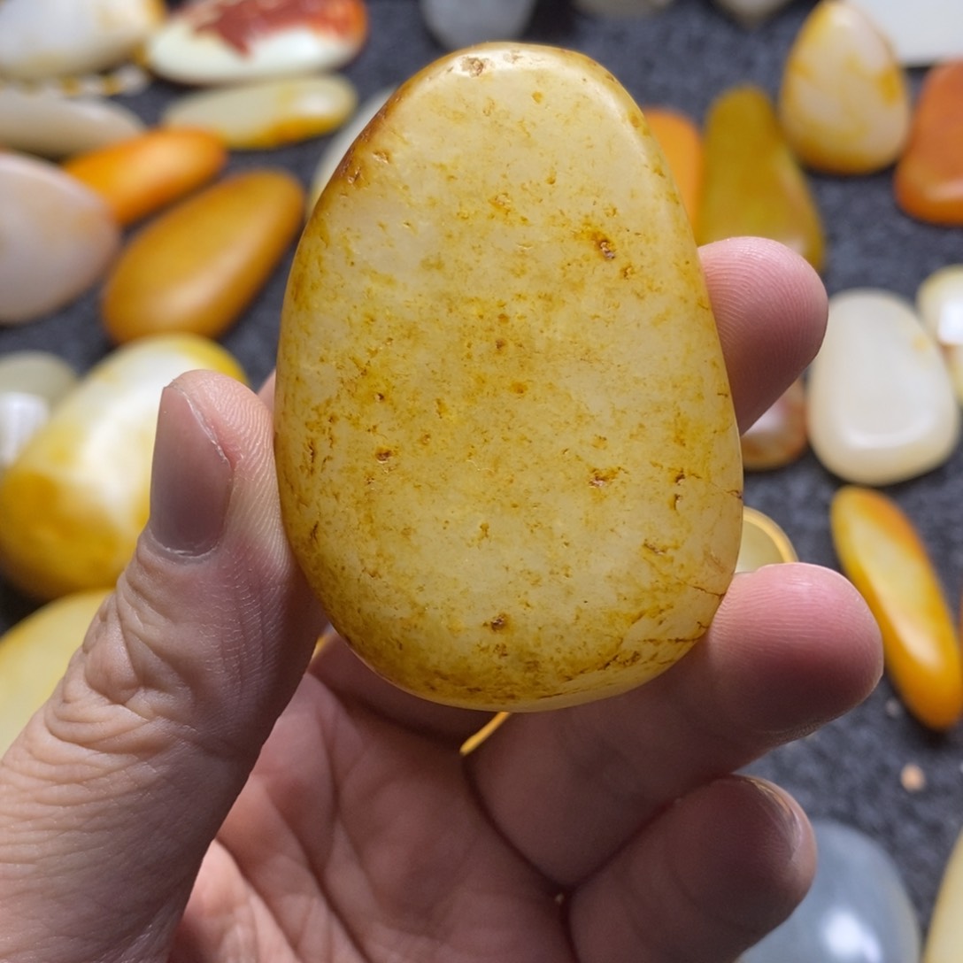 【闪购商品】和田玉颈饰未镶嵌