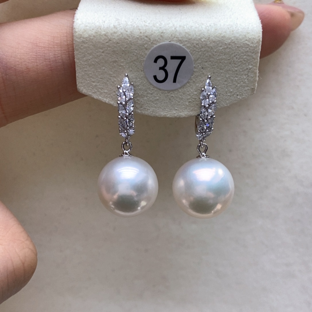 银S925镶嵌淡水珍珠耳饰