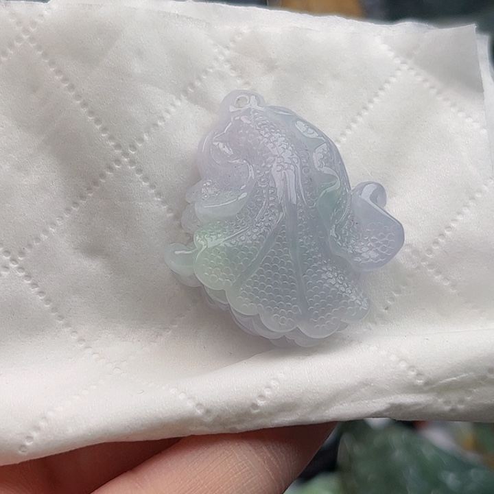 翡翠未镶嵌颈饰挂件