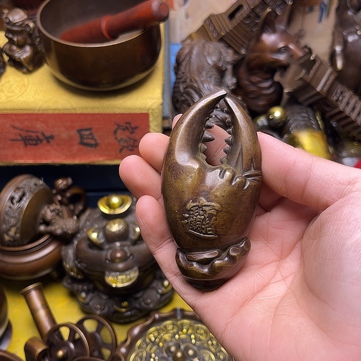 精美铜器点击下单