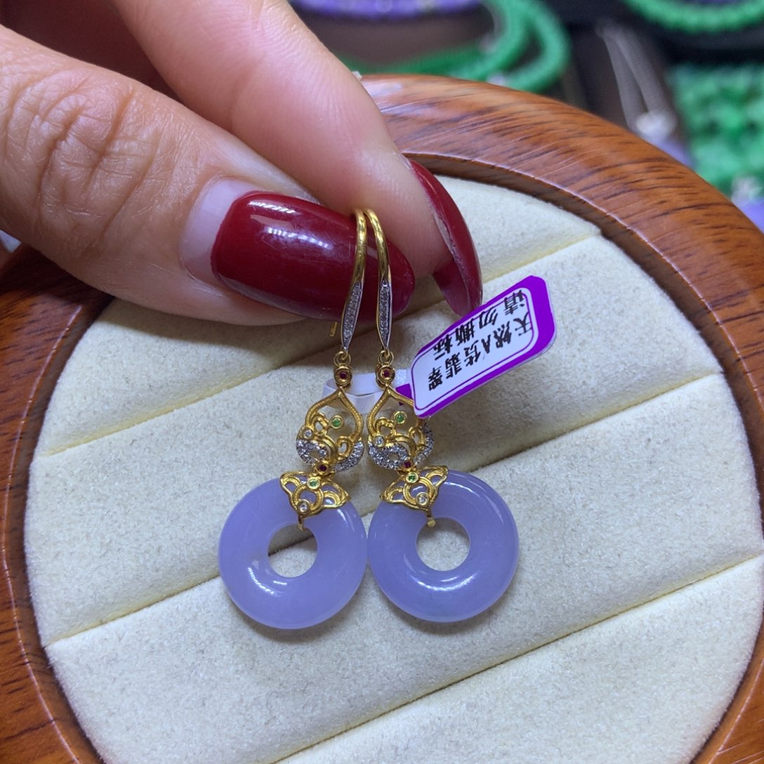 【闪购商品】翡翠颈饰18K金镶嵌翡翠