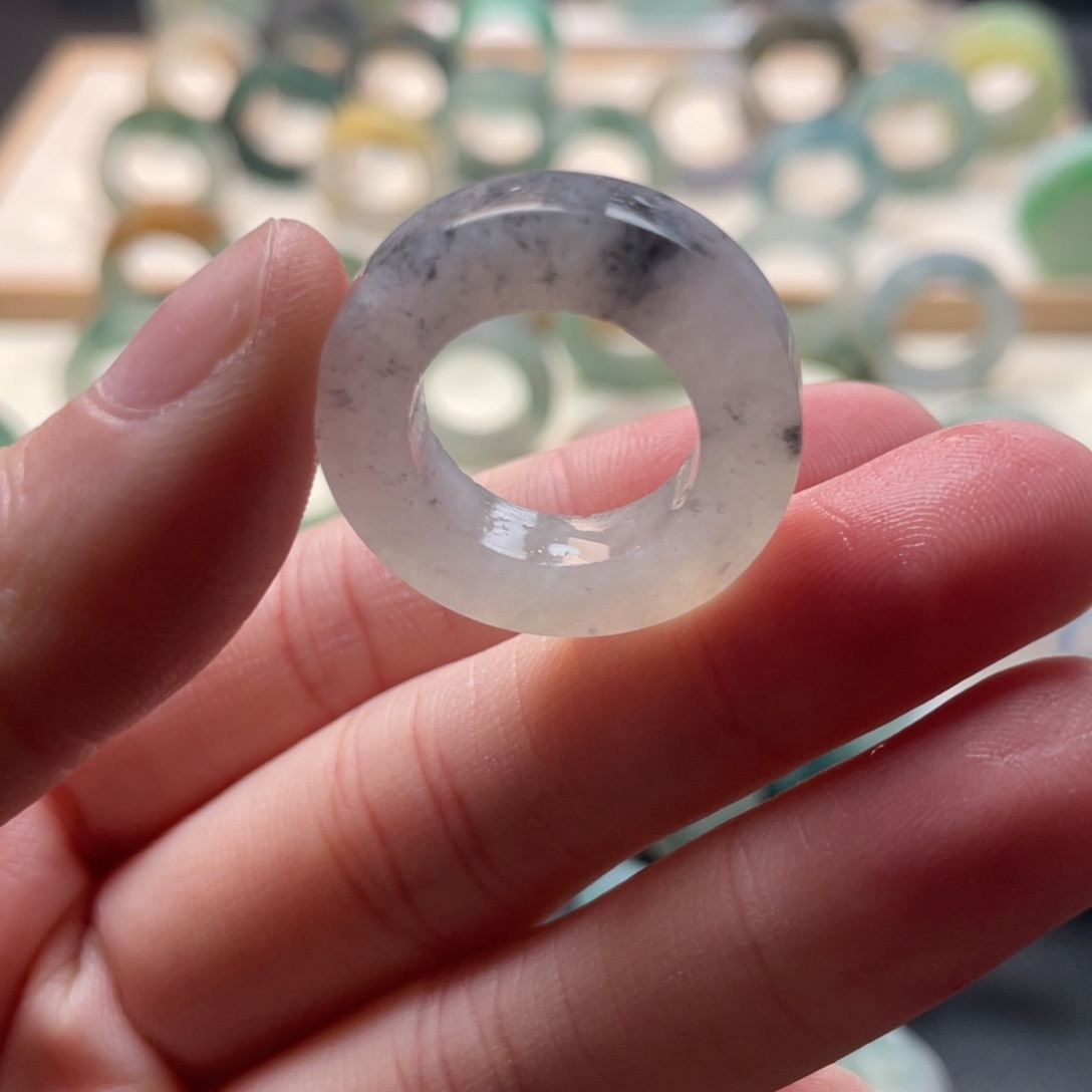 定制翡翠未镶嵌9.17圈