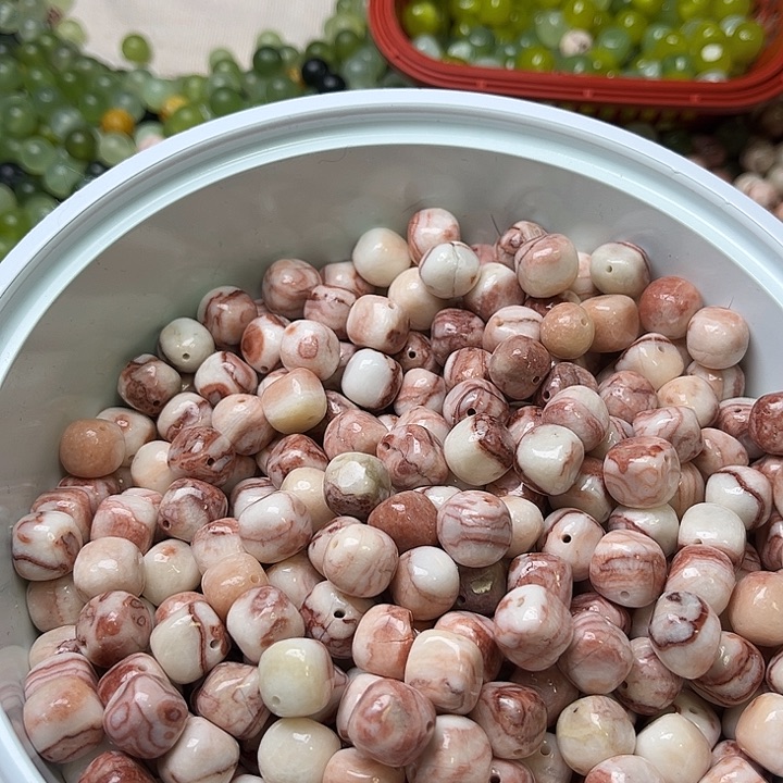 合金蛇纹石玉颈饰