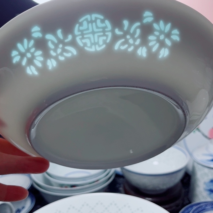 青花玲珑8寸窝盘花雕