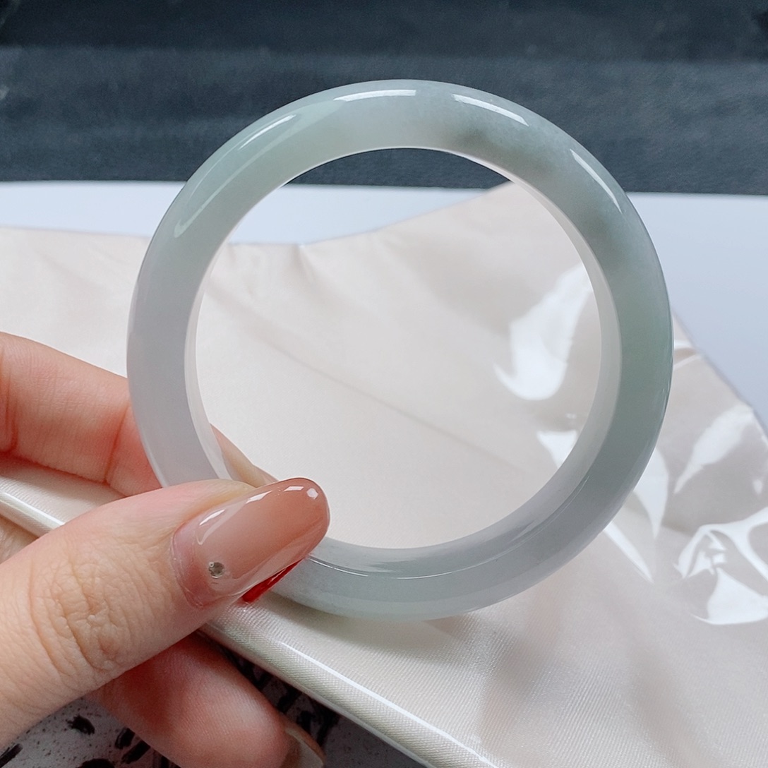 【闪购商品】未镶嵌手镯翡翠554号
