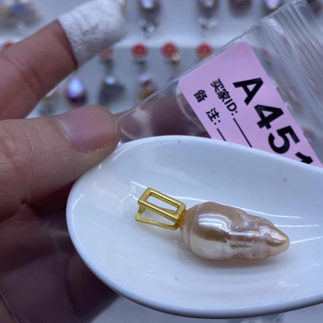 未镶嵌淡水珍珠颈饰