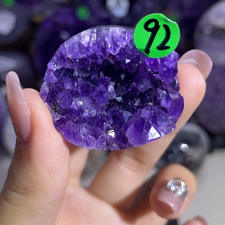 未镶嵌大型摆件（非配饰）紫晶