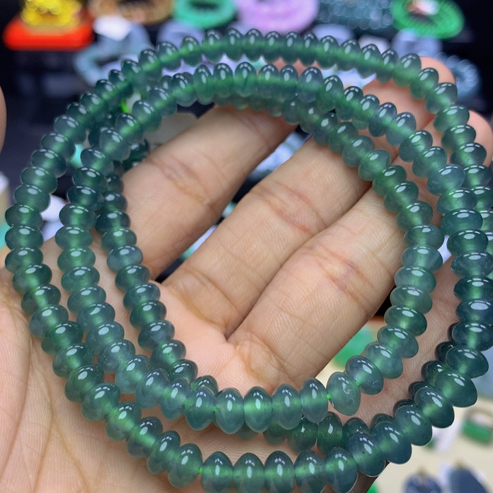 翡翠手链未镶嵌翡翠 