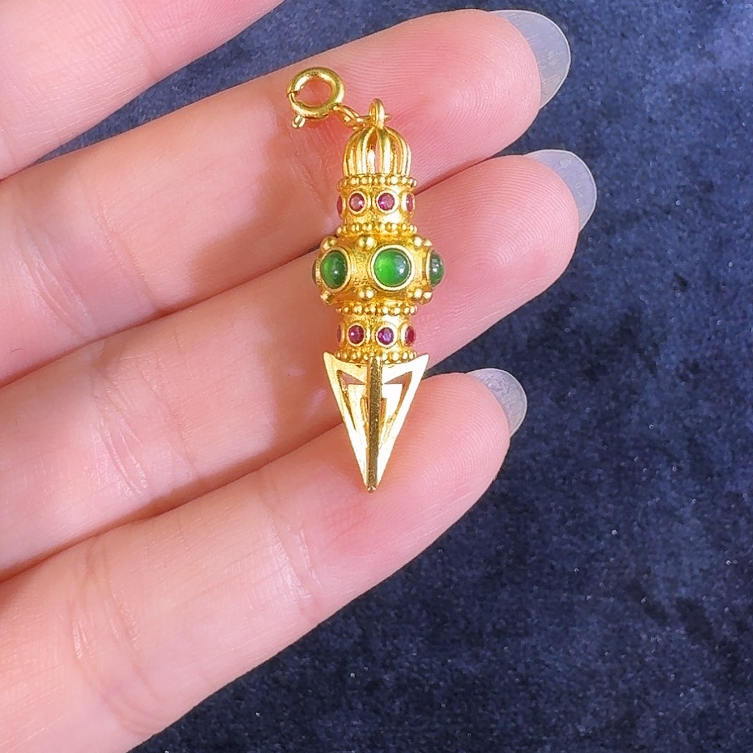 翡翠吊坠(不含链)银S925镶嵌金刚杵