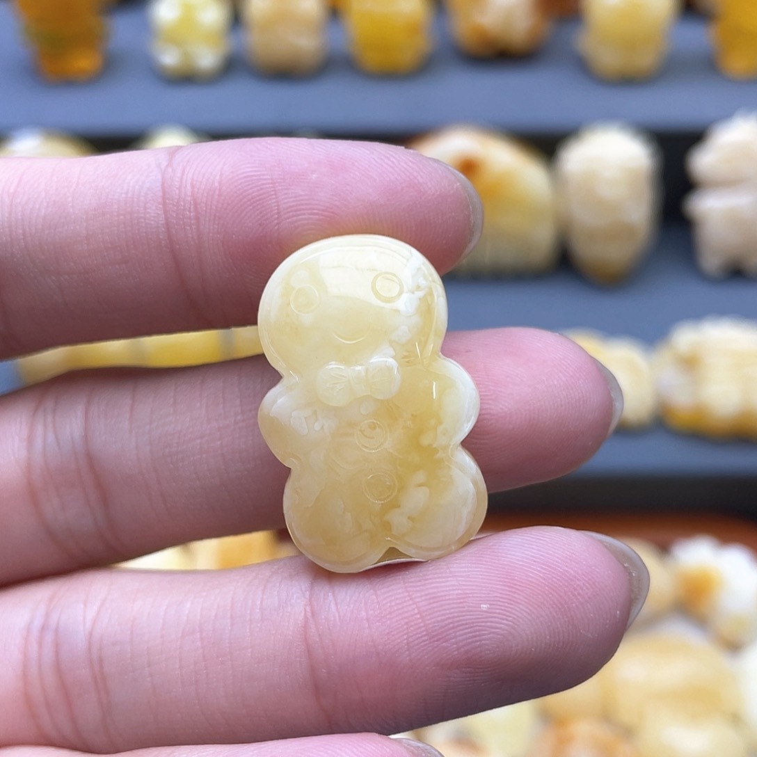 琥珀裸石未镶嵌蜜蜡