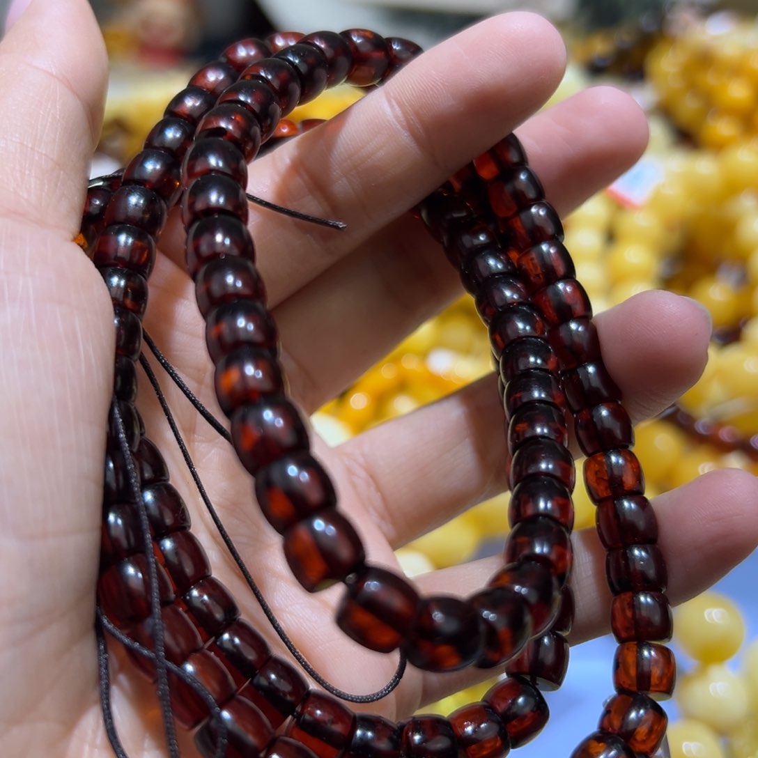 琥珀珠宝奇石未镶嵌