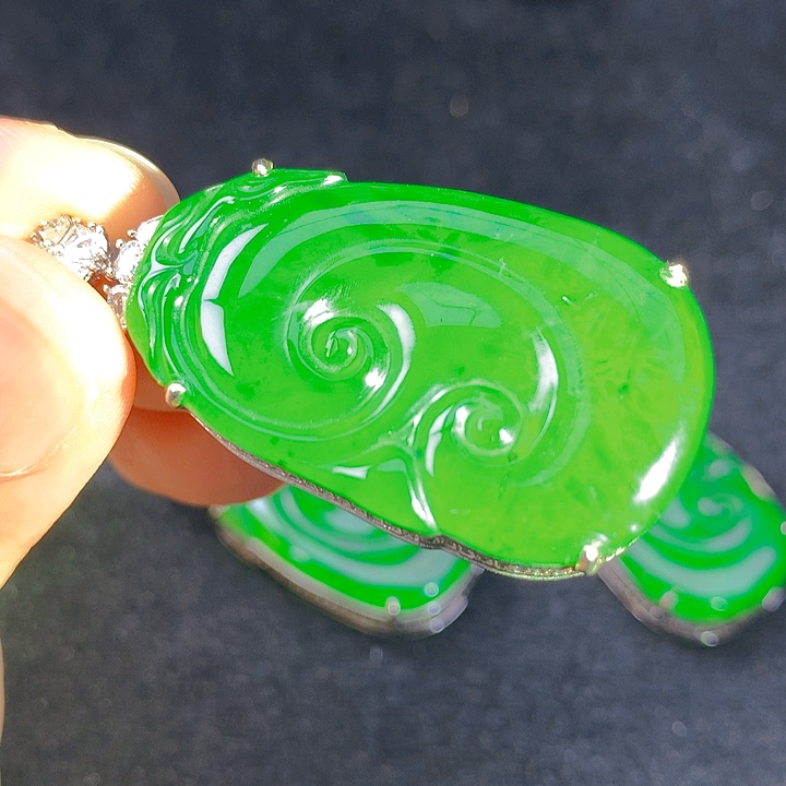 翡翠未镶嵌颈饰翡翠