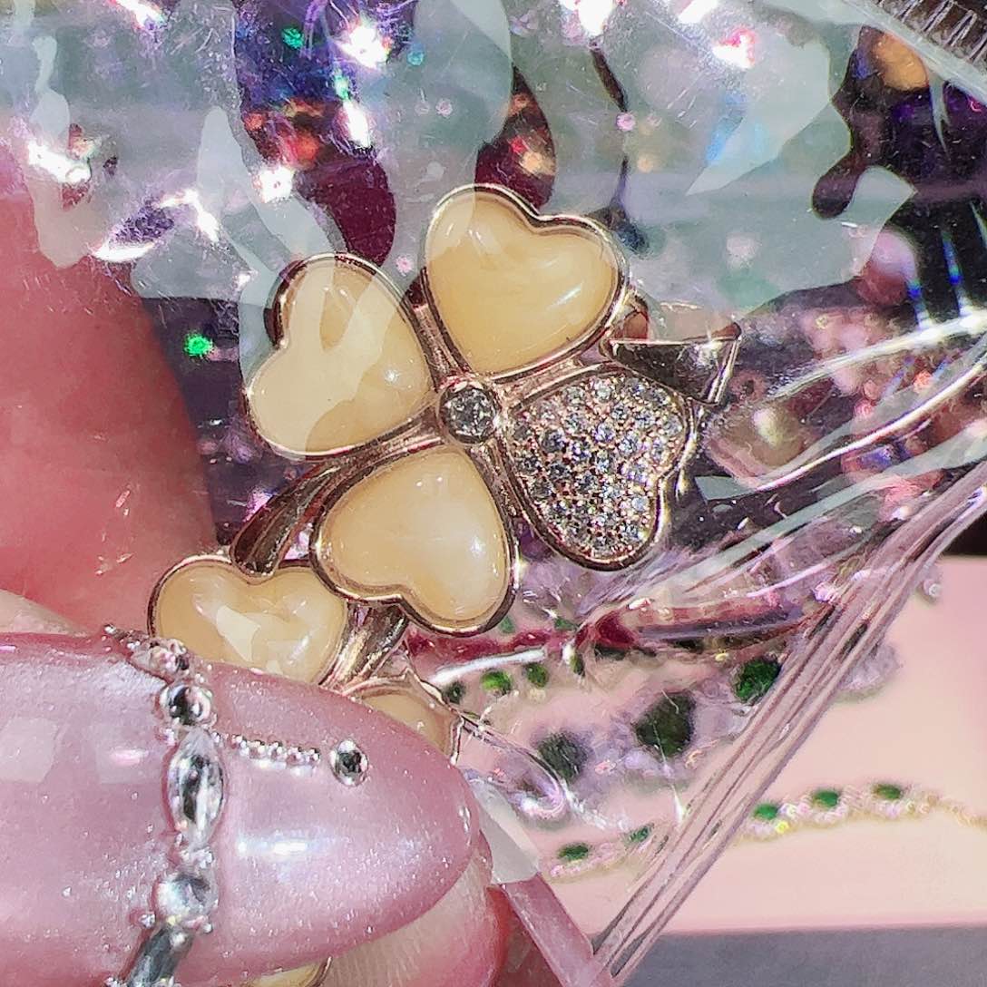 蜜蜡裸石银S925镶嵌吊坠