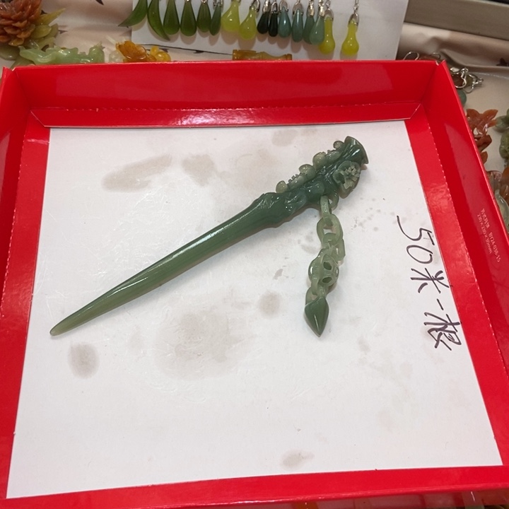 蛇纹石玉发簪未镶嵌天***?