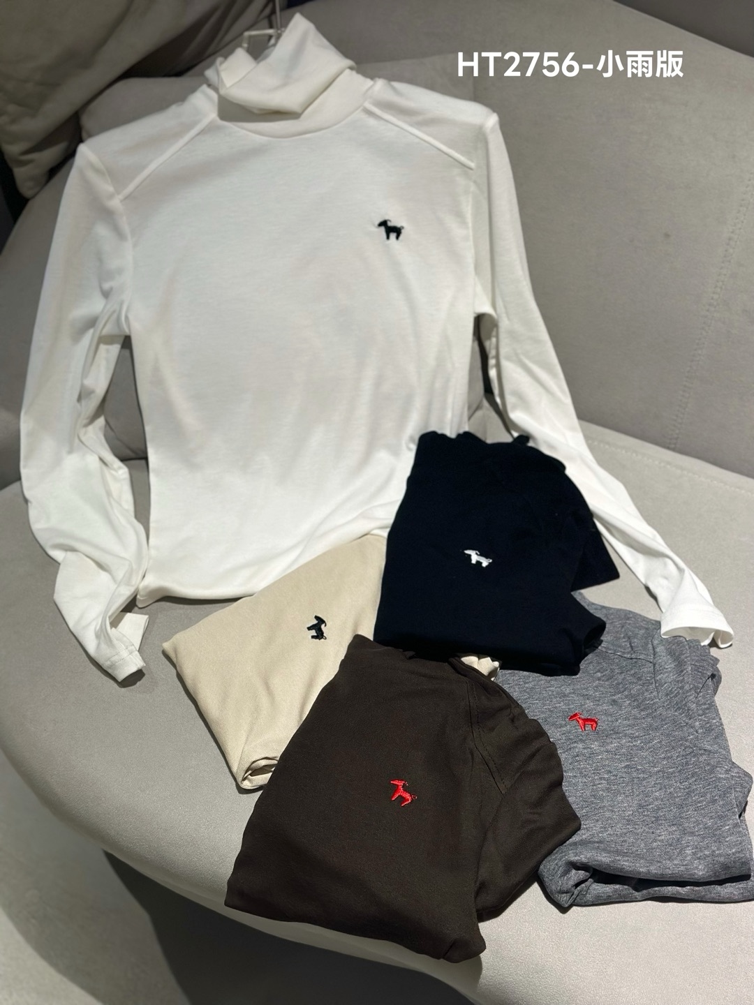  （小雨推荐2756）圆领女长袖刺绣默认高领T恤透气