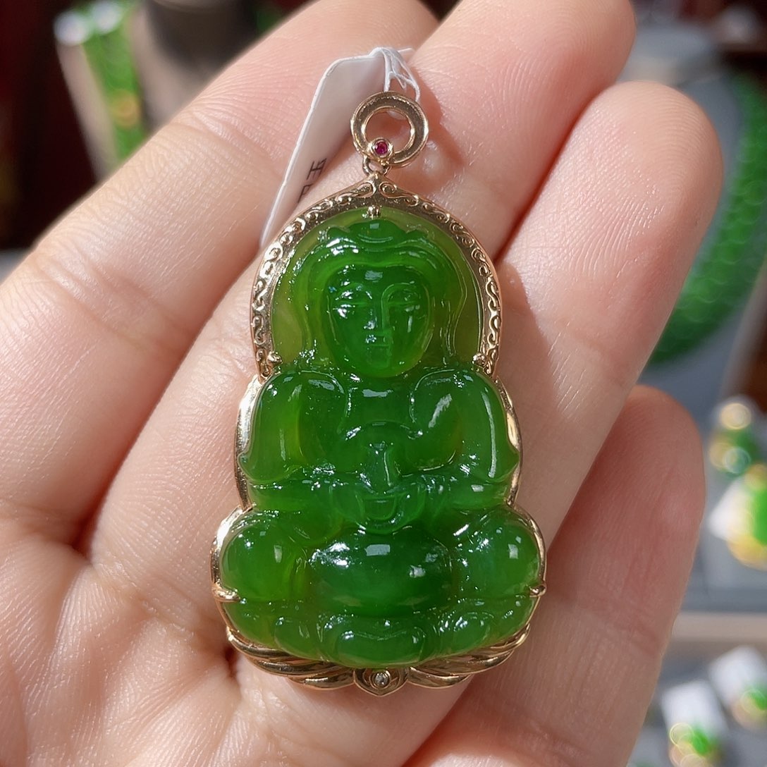 和田玉（碧玉）吊坠18K金镶嵌