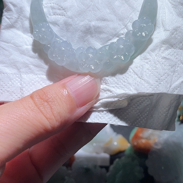 颈饰未镶嵌翡翠天