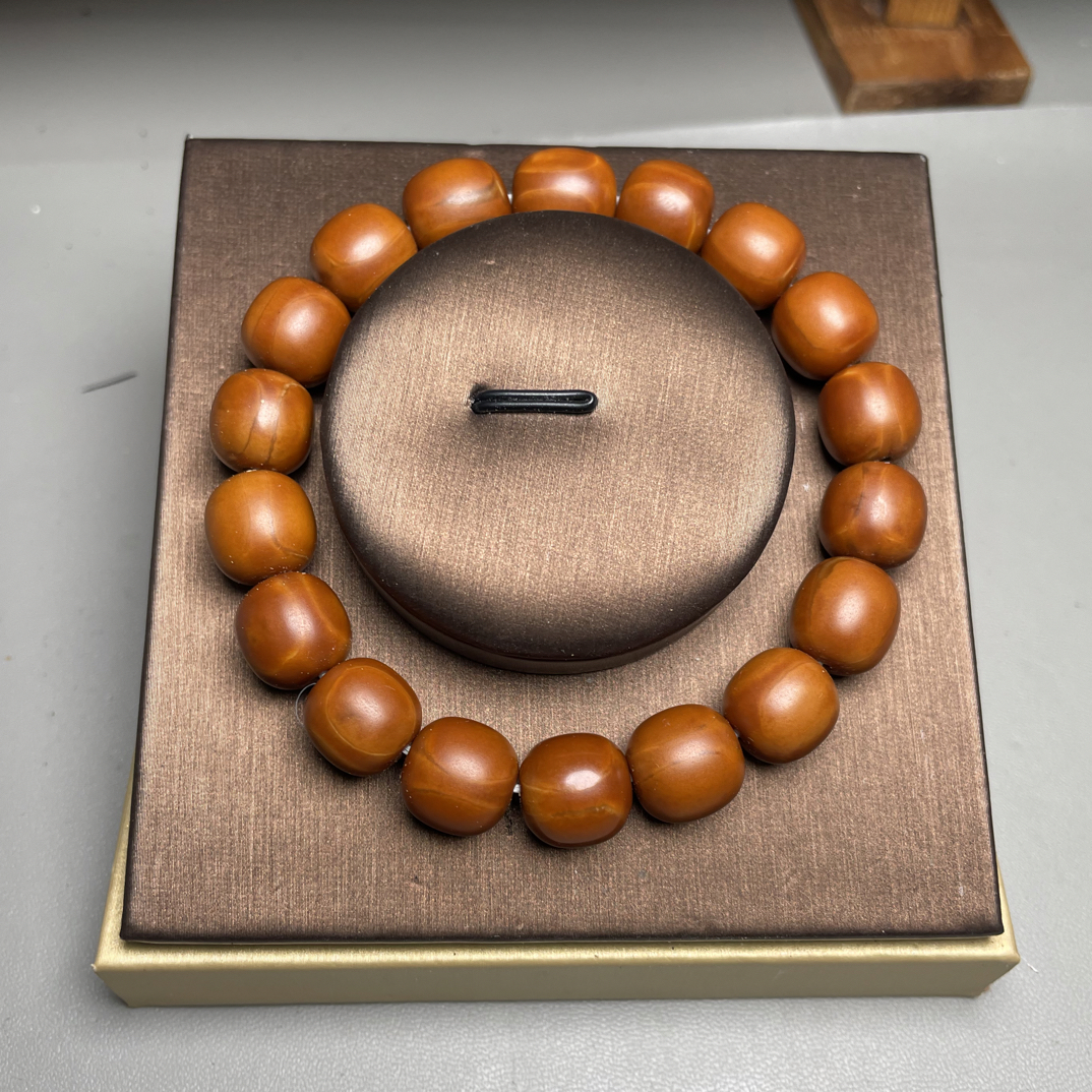 男生女生跨年礼物 1.1小尺寸 老挝核橄榄核老形