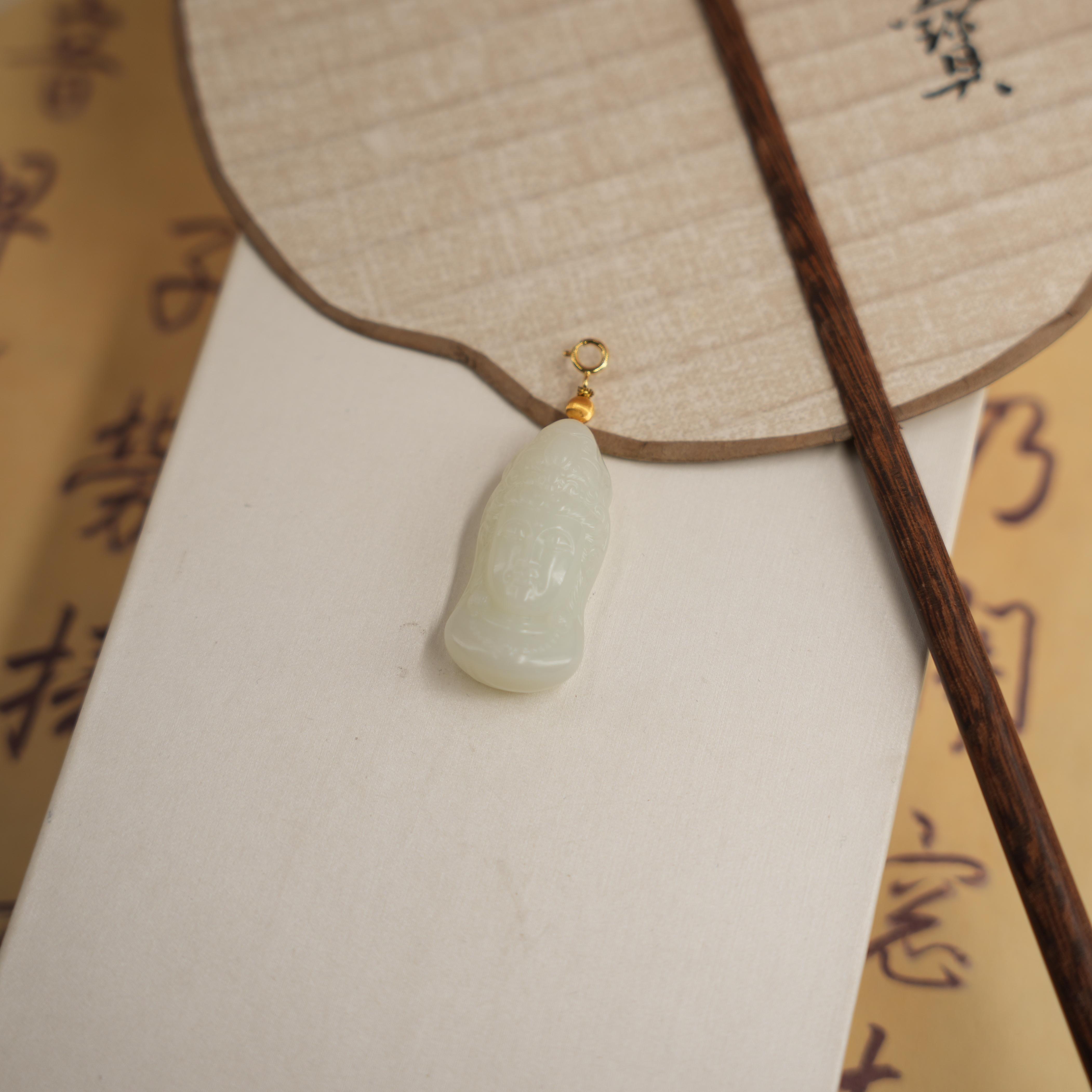 白之雪-天然和田玉18K金吊坠