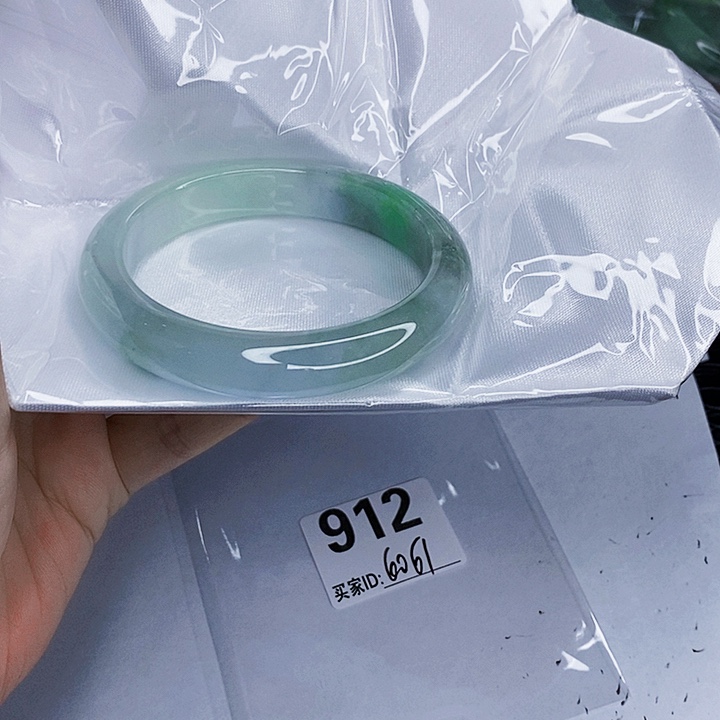 翡翠未镶嵌手镯一图一物实物为准