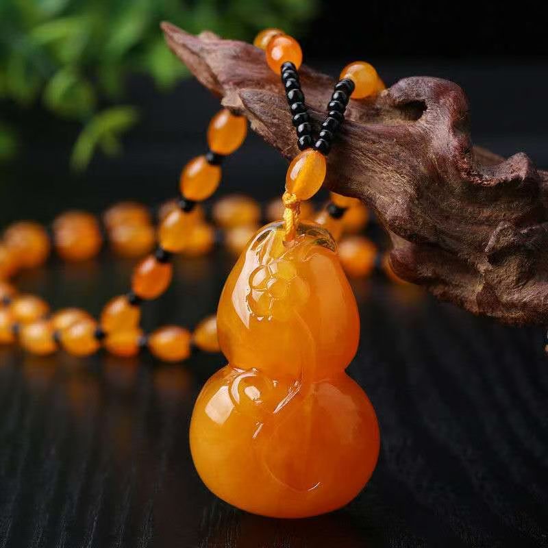 SC-473  长款国风黄色葫芦吊坠