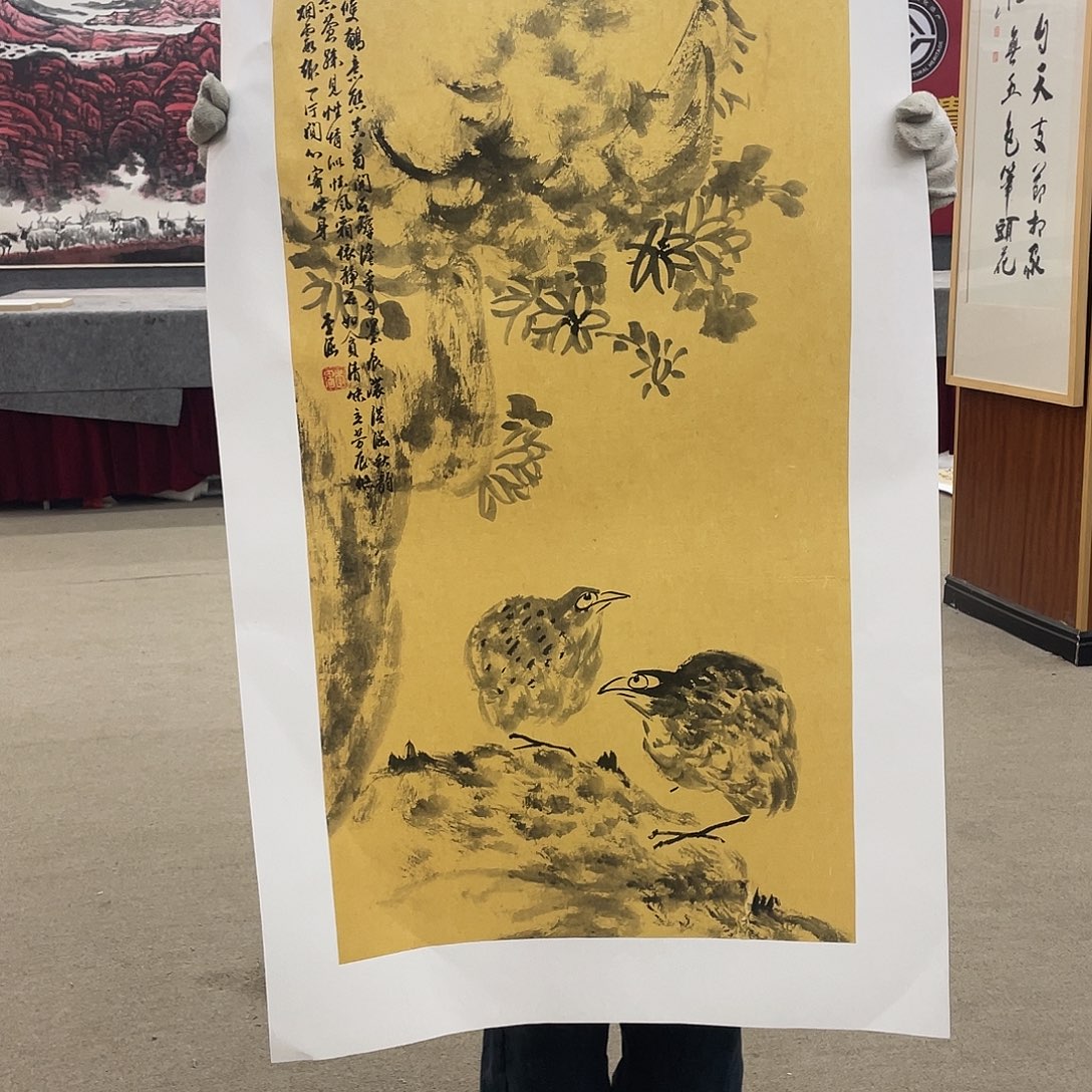 国画可口可乐杯。可口可乐公司在公司推出