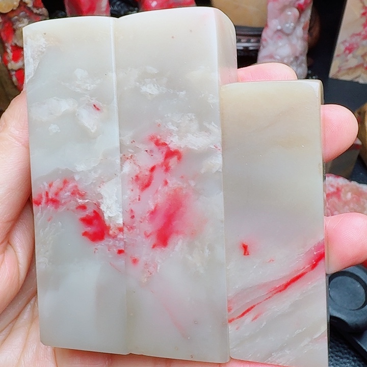 昌化鸡血石昌化鸡血精品印章