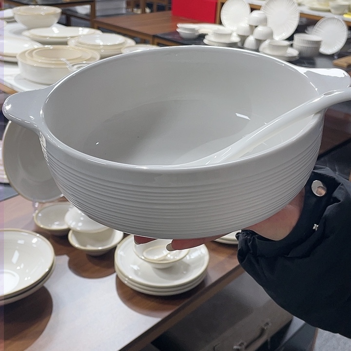 白瓷餐盘餐盘餐盘