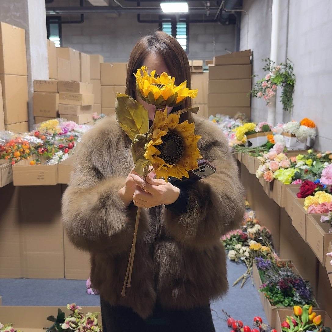 H***u191号「闪购」仿真花，公主请下单