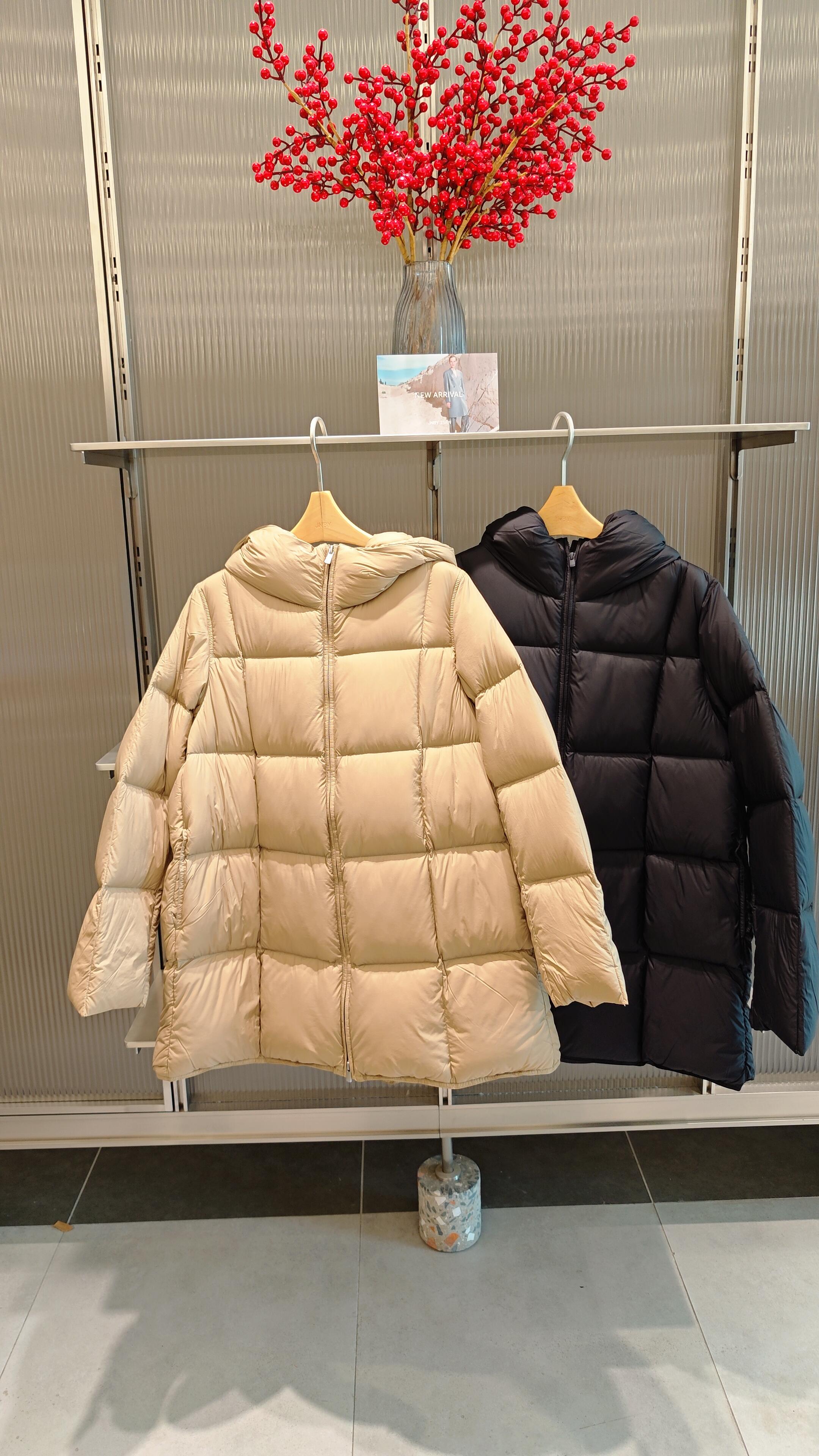 新款2025冬新品商场同款中长款连帽羽绒服女95白鹅绒5X0C10200