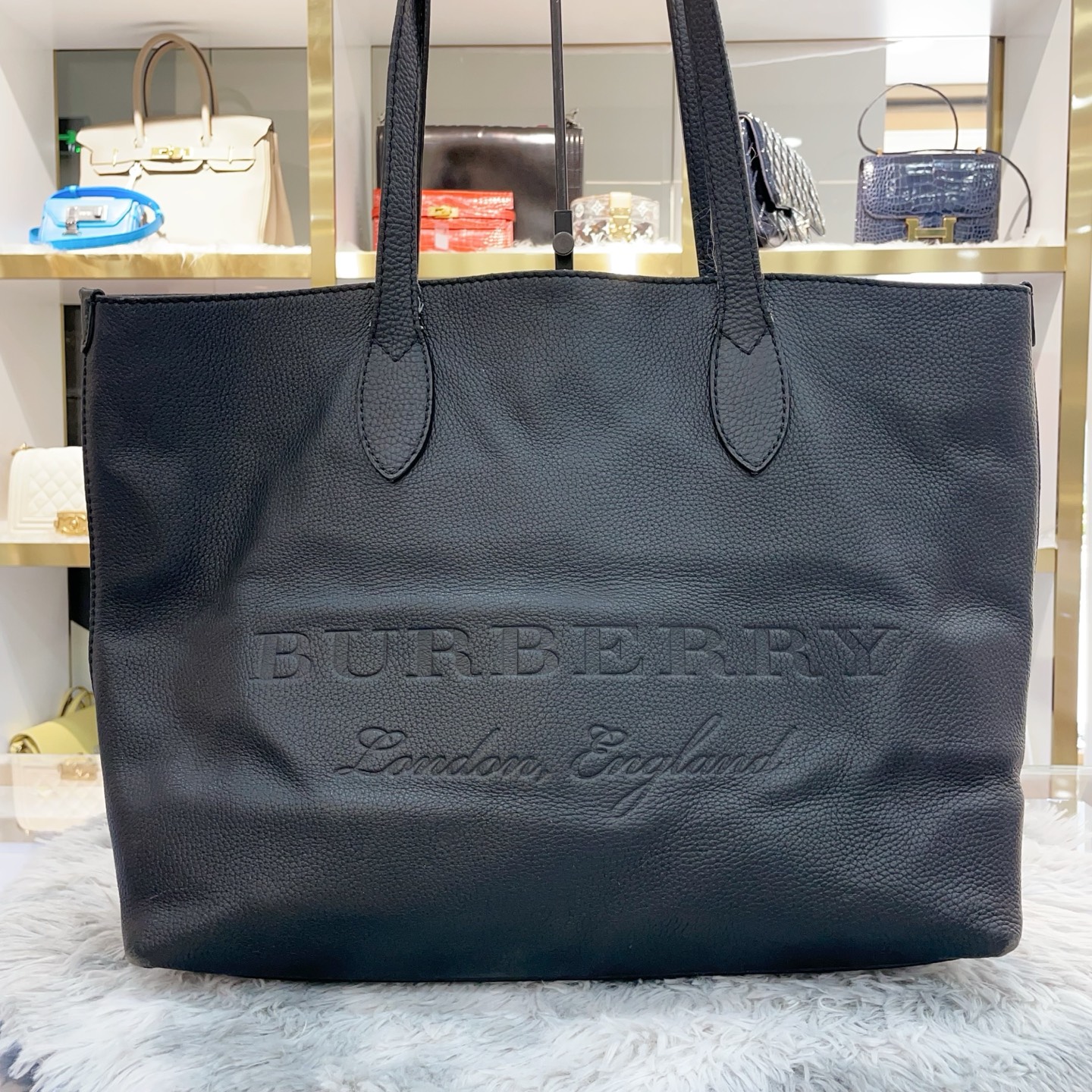 95新 BURBERRY/博柏利 （福利品）博柏利黑色全牛皮购物袋托特包