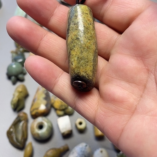 岫岩河磨玉（透闪石质玉）未镶嵌挂件