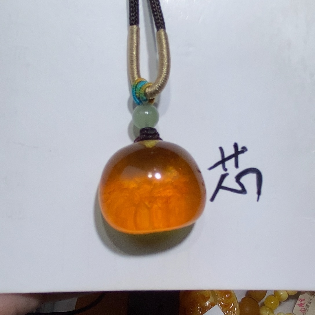 定制琥珀未镶嵌蜜蜡
