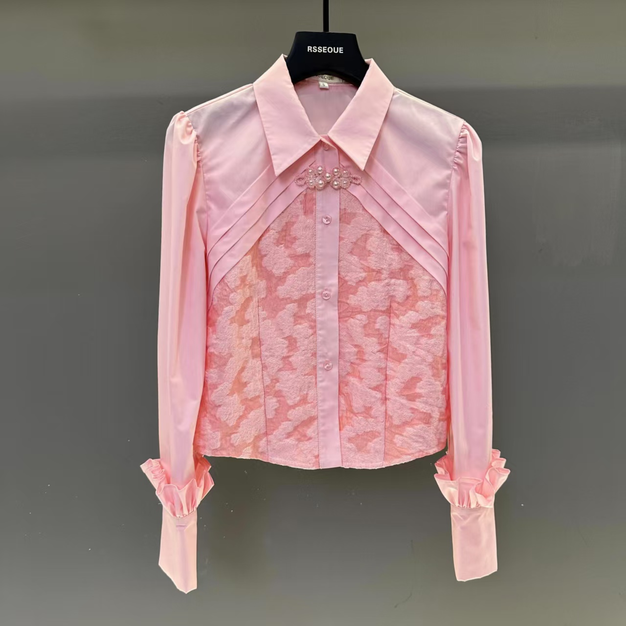 粉色设计感早秋新款甜美衬衫女法式小众长袖上衣时尚气质C9508