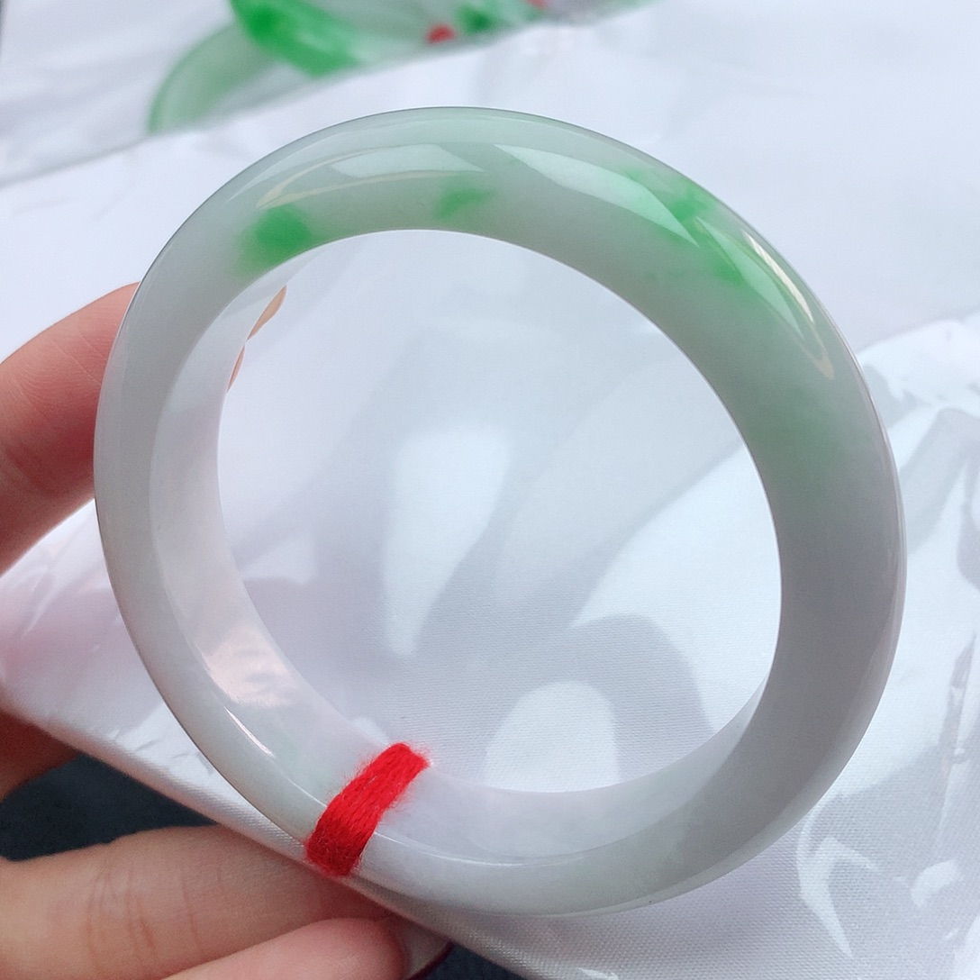 翡翠手镯未镶嵌55圈口882447