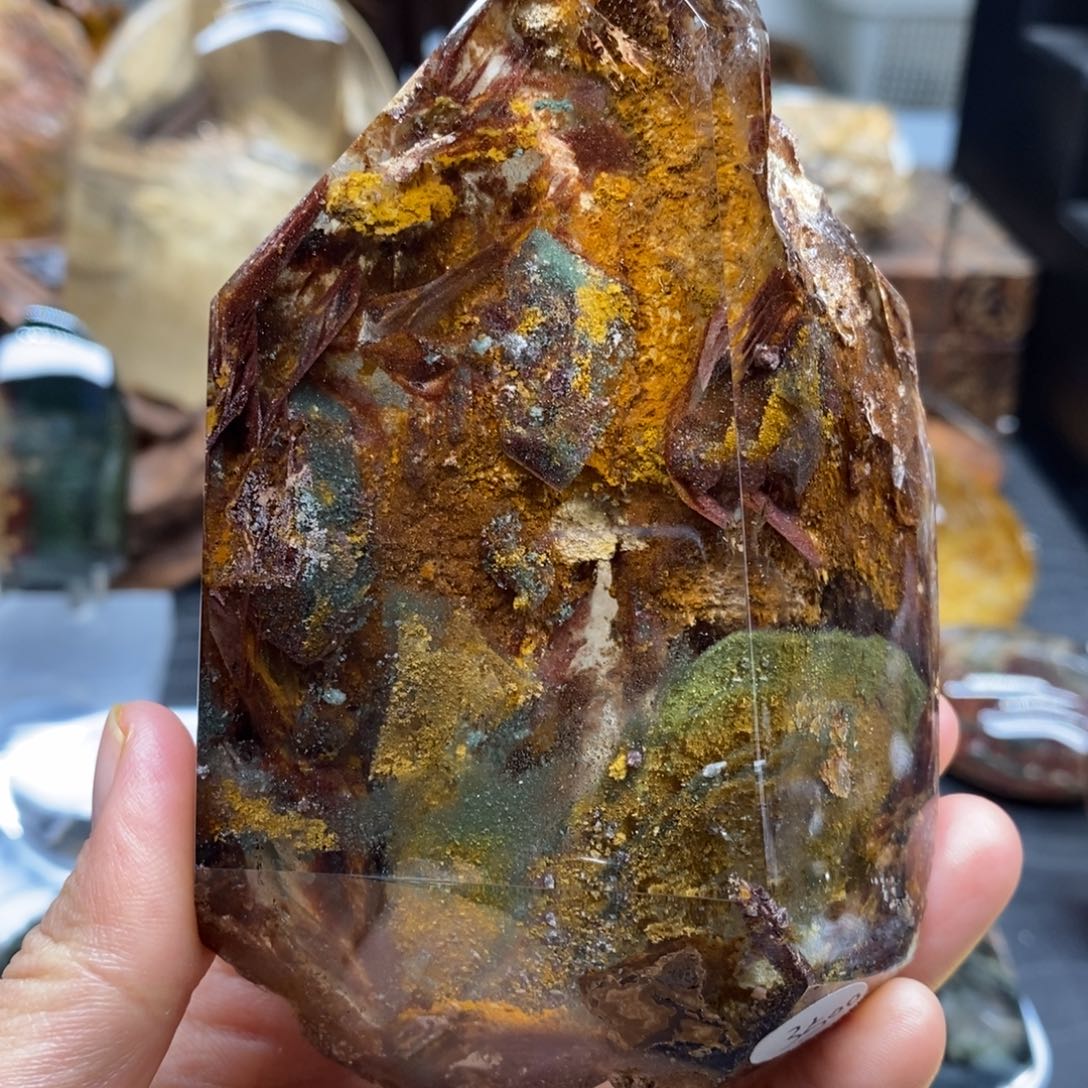 水晶原石手把摆件未镶嵌三*忧