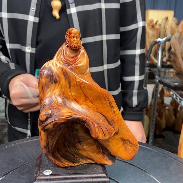 柏木（崖柏）随型摆件