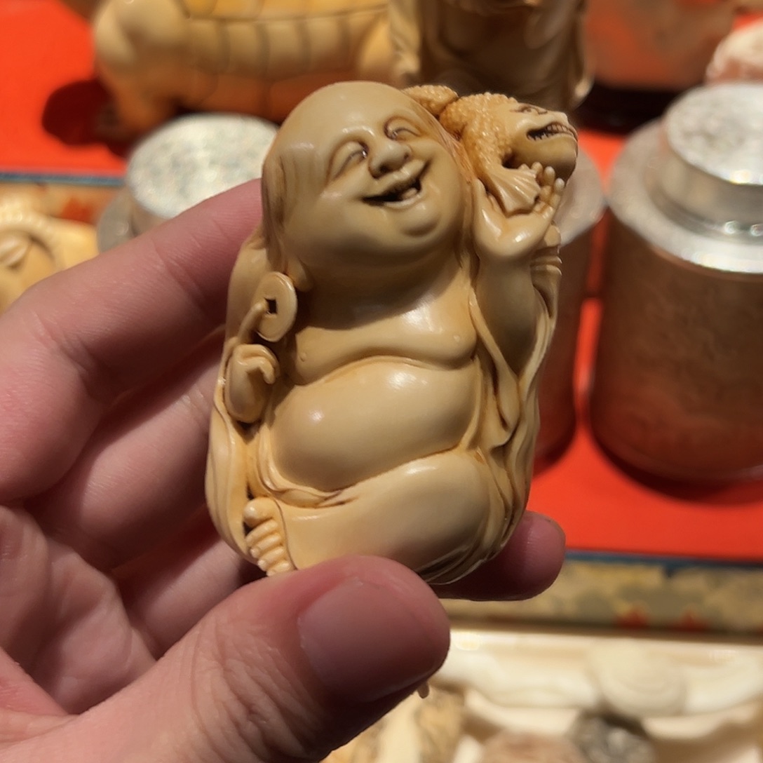 发****大叶紫檀（黑酸枝木类）