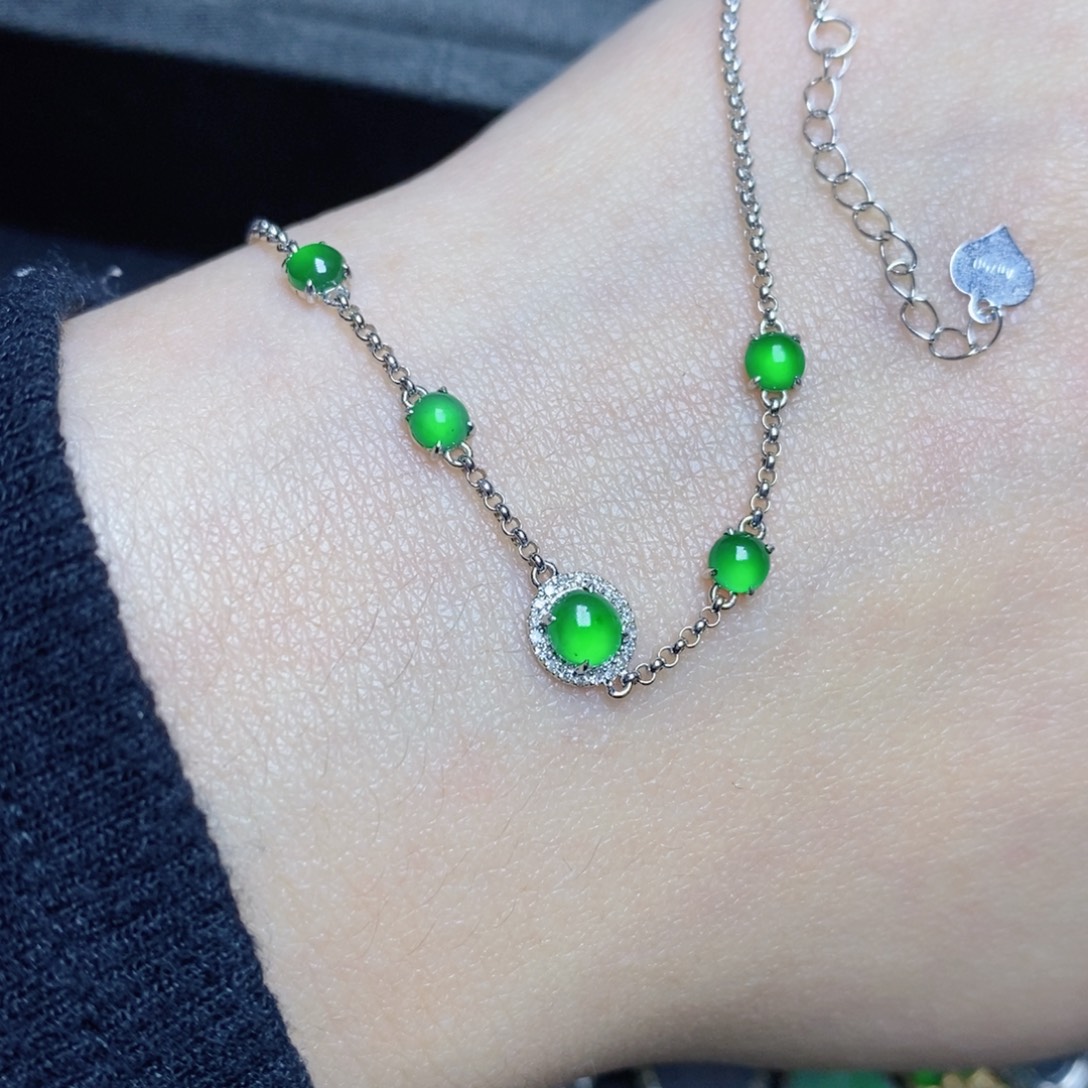 翡翠18K金镶嵌手链手链