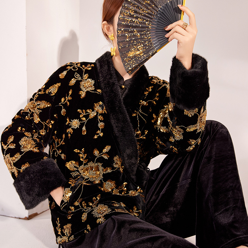 新中式冬季高级V领设计感新款国风金色钉珠刺绣棉服MX075