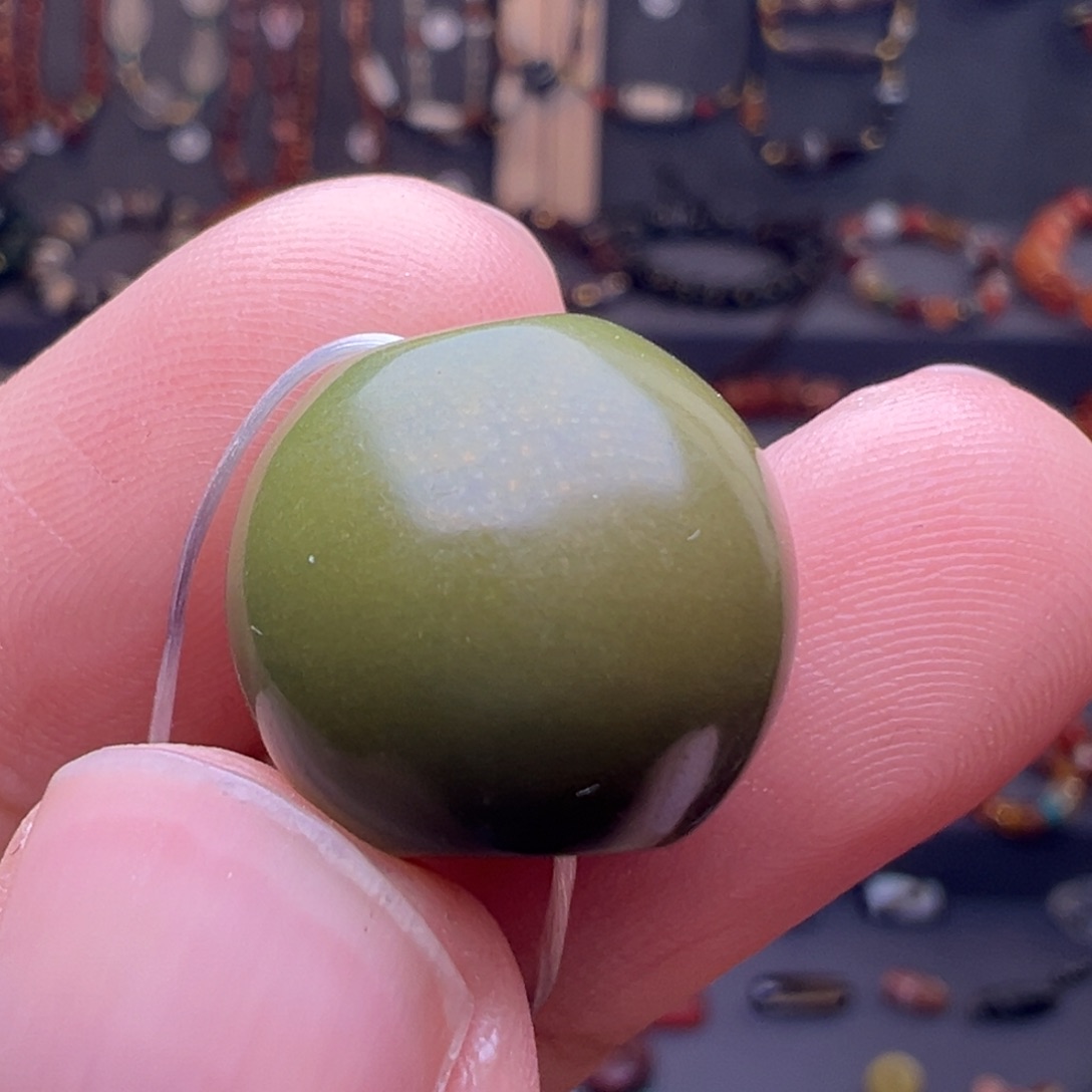 信***界只买单纯的吊坠，没带链子，属的性质。hfffdsghjgfffg