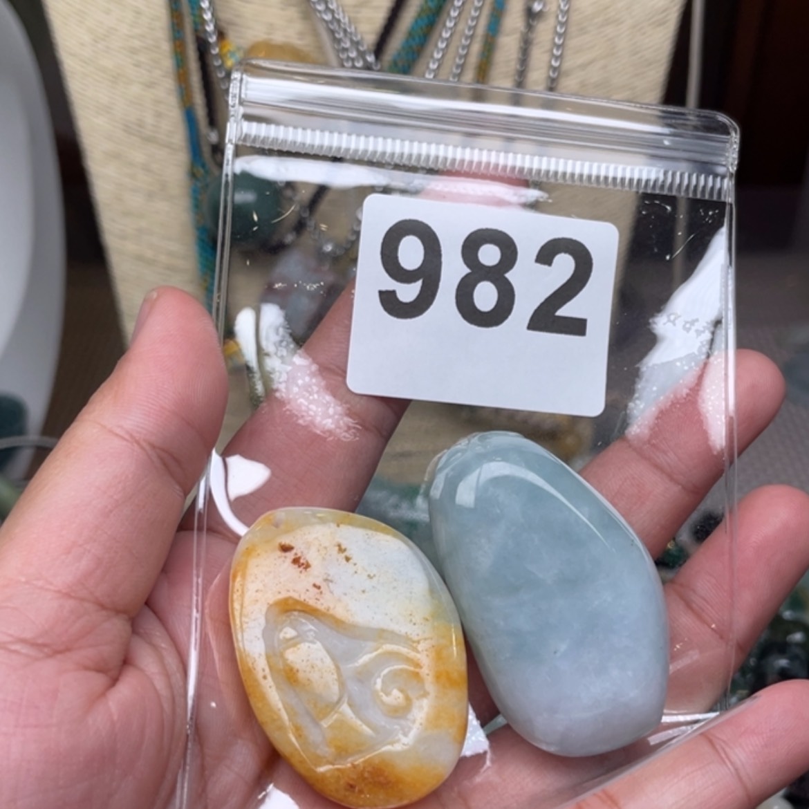 【闪购商品】翡翠颈饰未镶嵌有***财翡翠