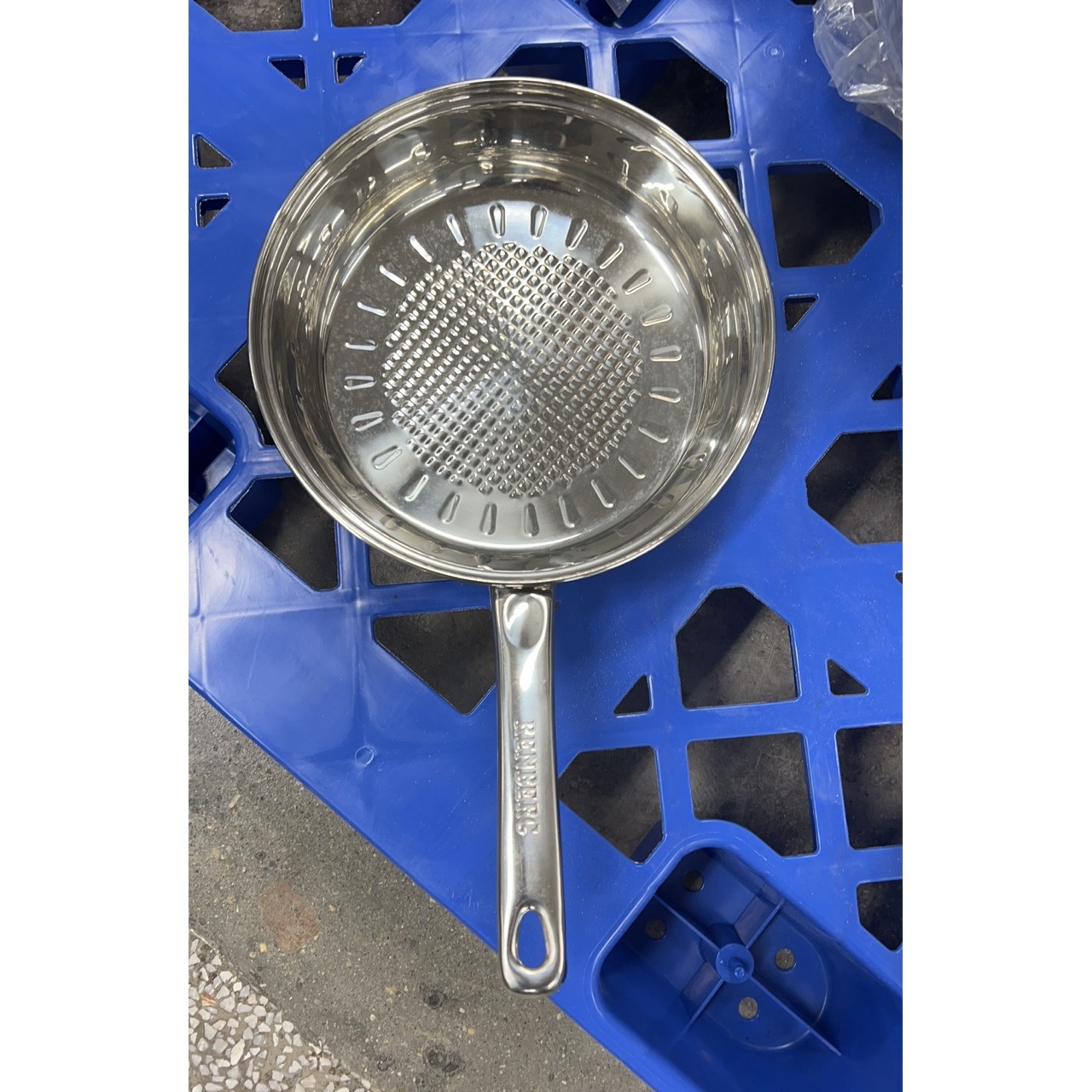 24煎锅厨房锅具用品定制