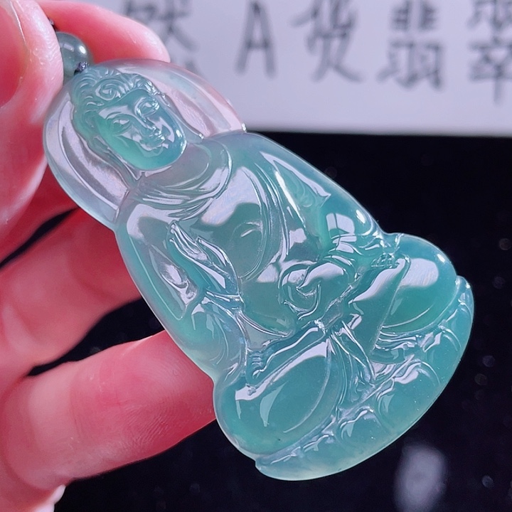 翡翠颈饰未镶嵌99999999999