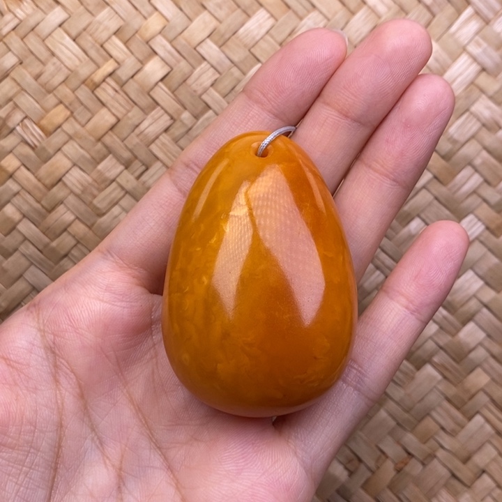 琥珀未镶嵌裸石蜜蜡