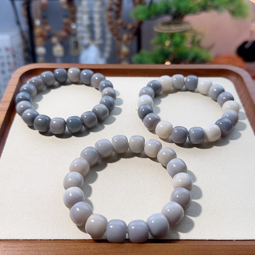 菩提根/象牙果吊坠鸢尾花