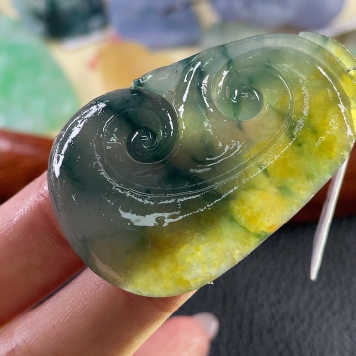 定制翡翠未镶嵌翡翠