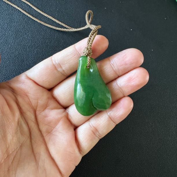 【粉绿福瓜】和田玉俄碧玉粉绿约40*25*10mm福瓜吊坠13克左右